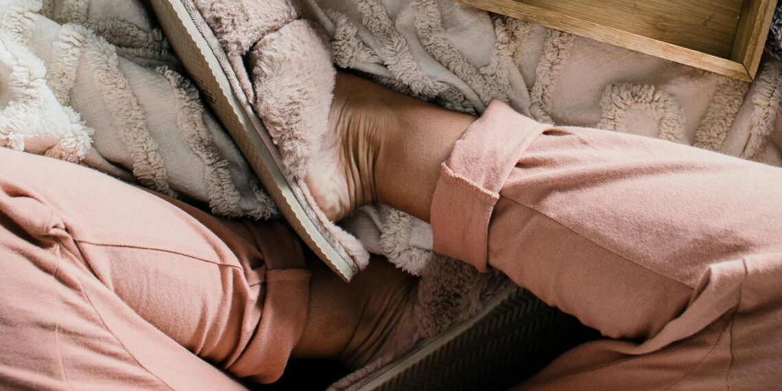 damskie kapcie z futerkiem